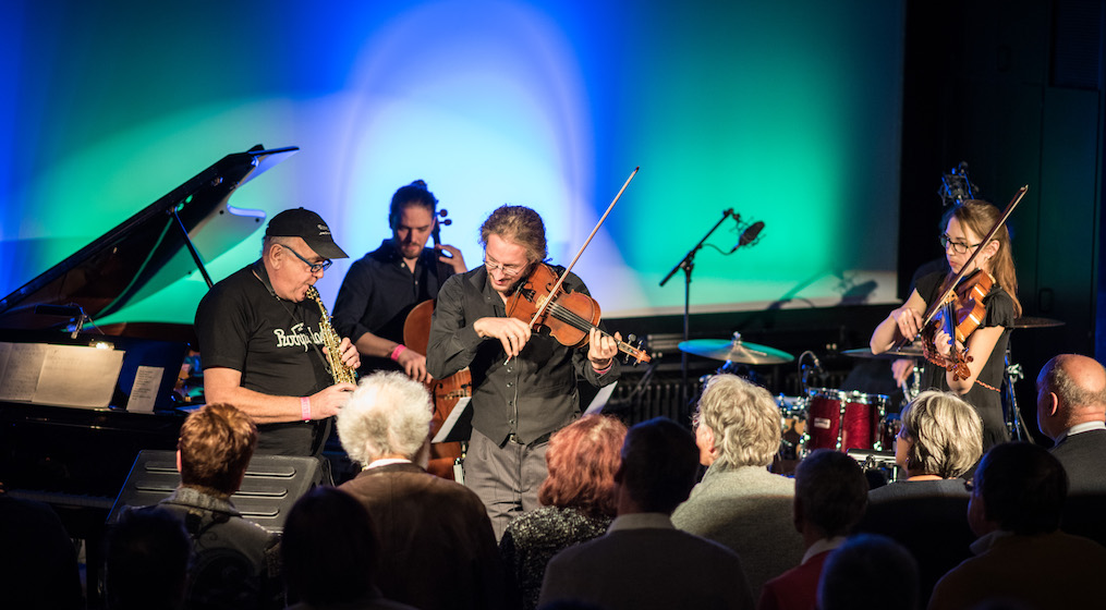 Dieter Ilg Trio und Eckhard Meszelinsky.jpg